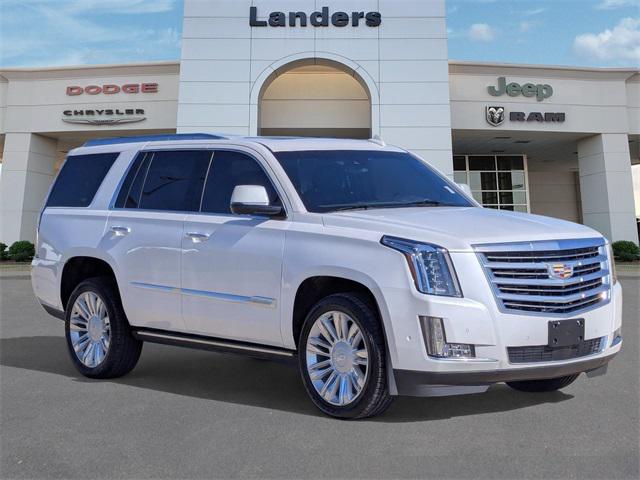 2020 Cadillac Escalade 2WD Platinum