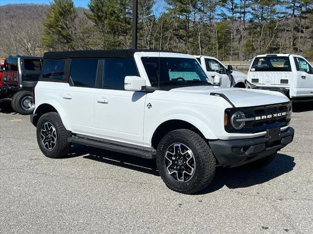 2022 Ford Bronco Outer Banks