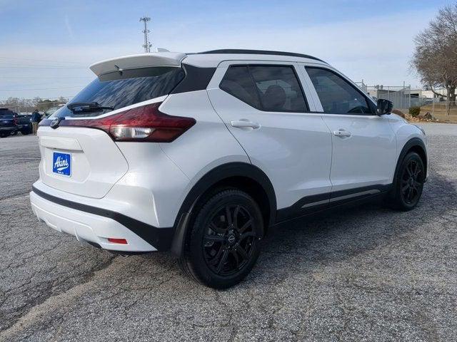2023 Nissan Kicks SR Xtronic CVT
