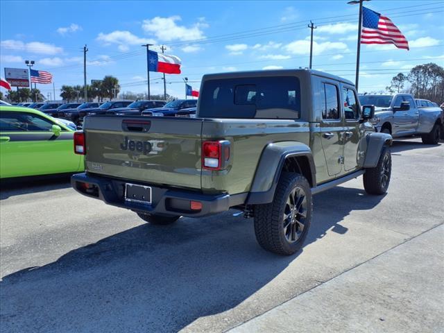 2025 Jeep Gladiator GLADIATOR NIGHTHAWK 4X4