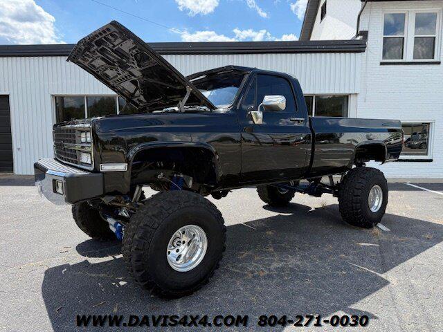 1985 Chevrolet Pickup 4x4 Lifted Squarebody Show Truck