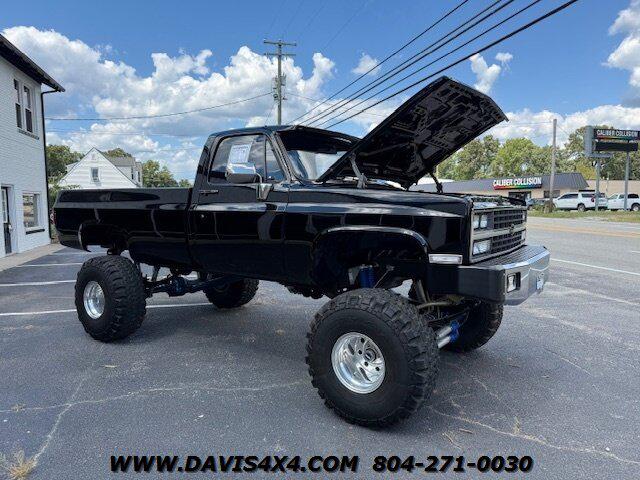 1985 Chevrolet Pickup 4x4 Lifted Squarebody Show Truck