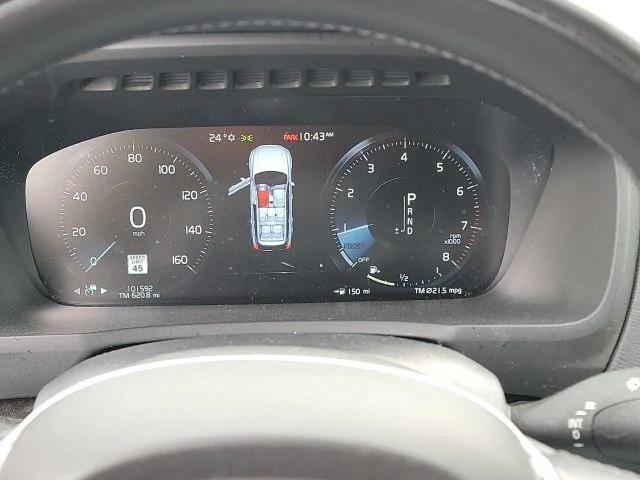 2018 Volvo XC90 T6 Momentum