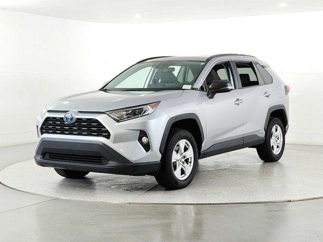 2021 Toyota RAV4 Hybrid XLE