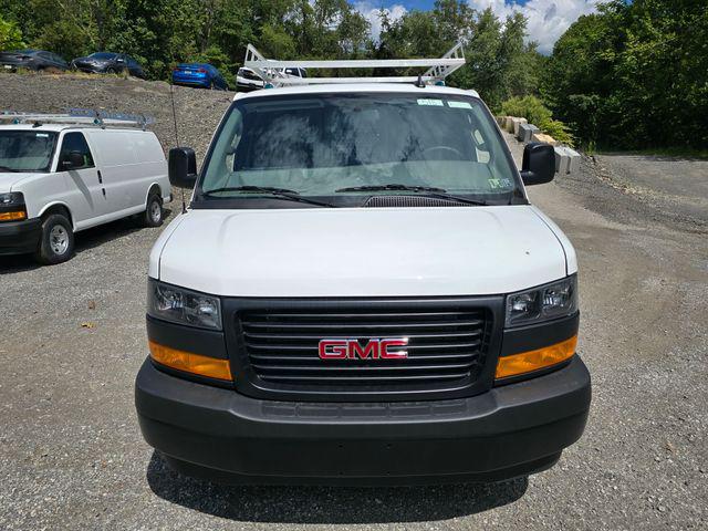 2025 GMC Savana Cargo RWD 3500 Extended Wheelbase Work Van