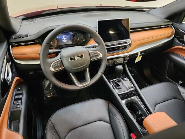 2025 Jeep Compass COMPASS LIMITED 4X4