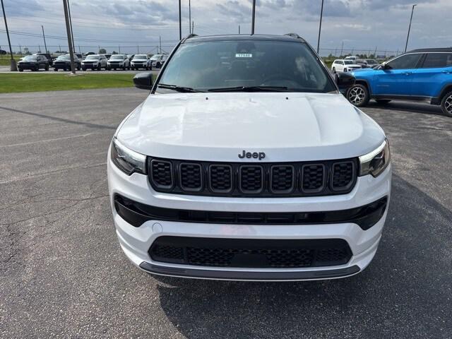 2025 Jeep Compass COMPASS LIMITED 4X4