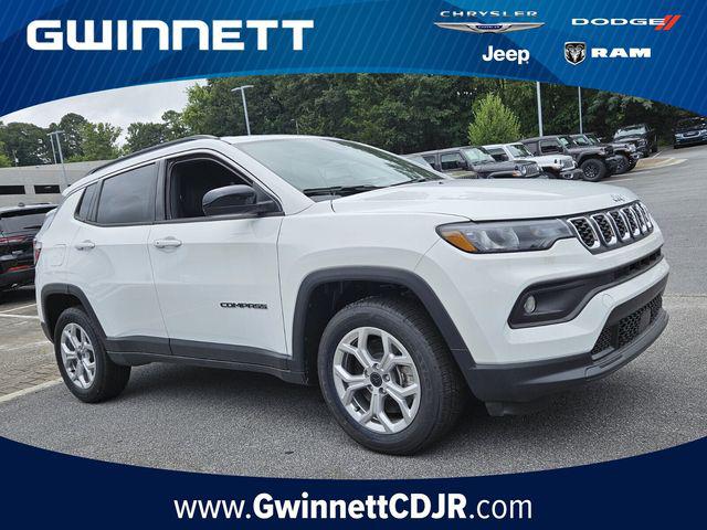 2025 Jeep Compass COMPASS LATITUDE 4X4