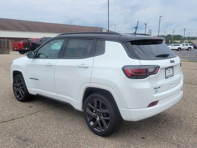 2025 Jeep Compass COMPASS LIMITED 4X4
