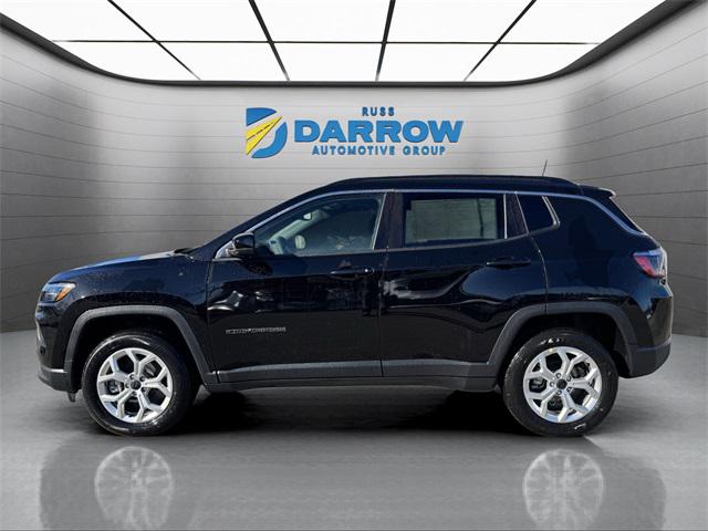 2025 Jeep Compass COMPASS LATITUDE 4X4