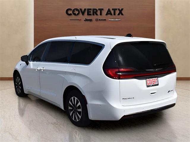 2025 Chrysler Pacifica Hybrid PACIFICA PLUG-IN HYBRID SELECT