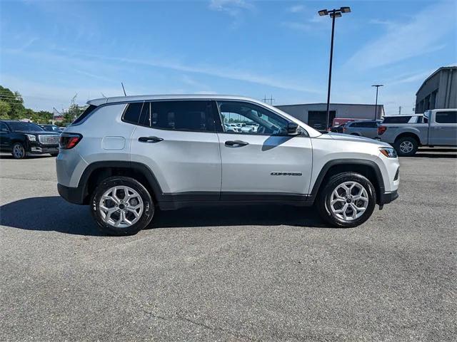 2025 Jeep Compass COMPASS SPORT 4X4