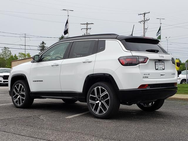 2025 Jeep Compass COMPASS LIMITED 4X4