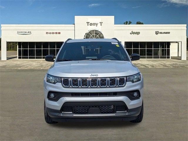 2025 Jeep Compass COMPASS LATITUDE 4X4