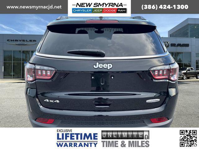 2025 Jeep Compass COMPASS LATITUDE 4X4