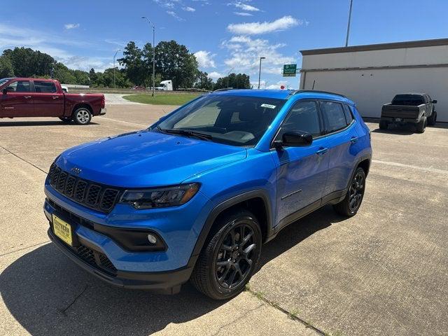 2025 Jeep Compass COMPASS LATITUDE 4X4