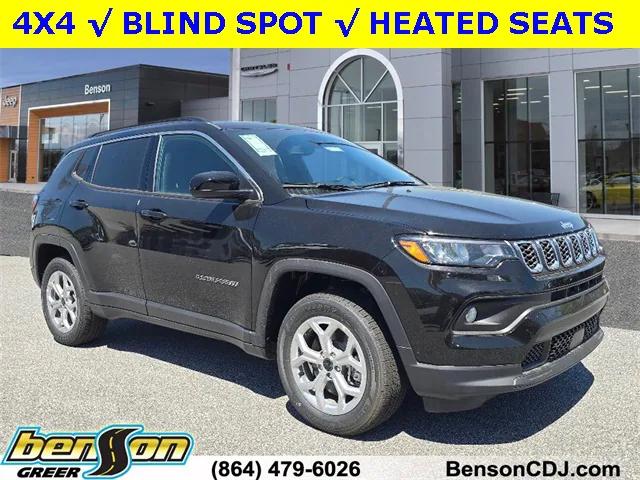 2025 Jeep Compass COMPASS LATITUDE 4X4