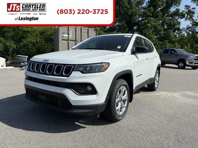 2025 Jeep Compass COMPASS LATITUDE 4X4