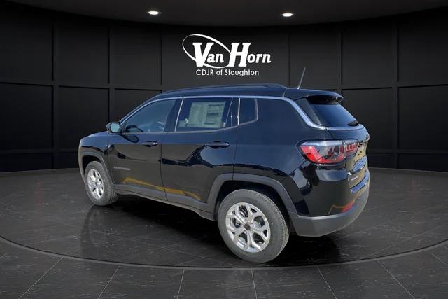 2025 Jeep Compass COMPASS LATITUDE 4X4 2025 Jeep Compass COMPASS LATITUDE 4X4