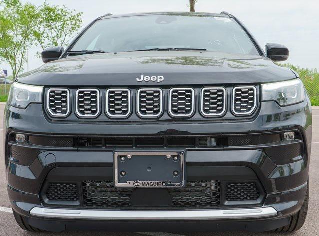 2025 Jeep Compass COMPASS LIMITED 4X4