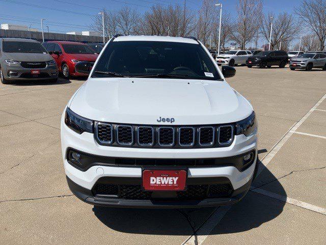 2025 Jeep Compass COMPASS LATITUDE 4X4