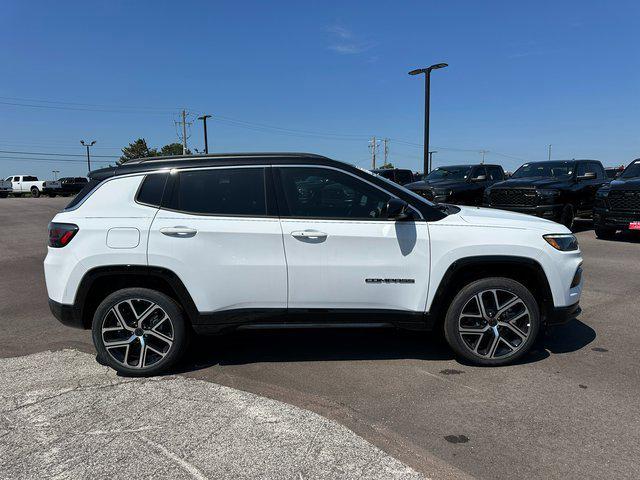 2025 Jeep Compass COMPASS LIMITED 4X4