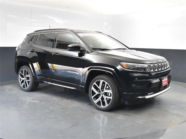 2025 Jeep Compass COMPASS LIMITED 4X4