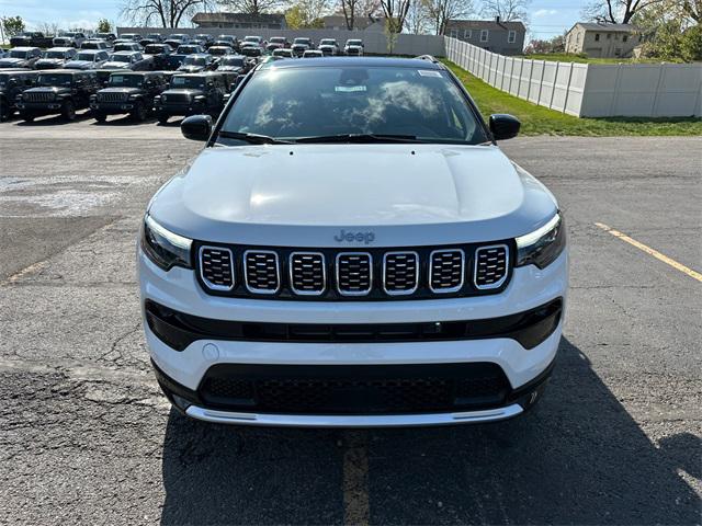 2025 Jeep Compass COMPASS LIMITED 4X4