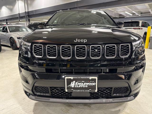 2025 Jeep Compass COMPASS LIMITED 4X4