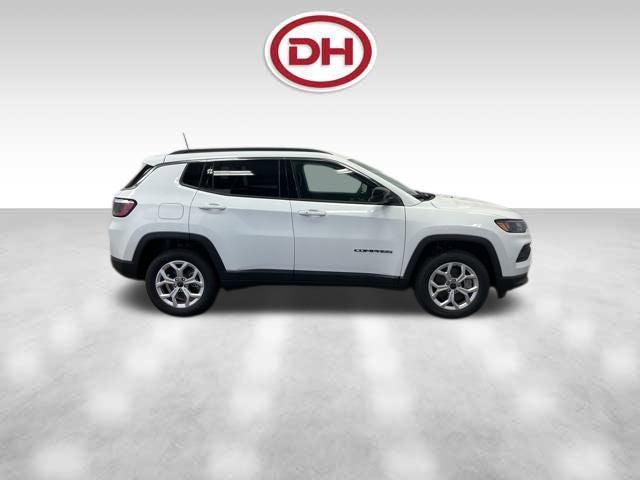2025 Jeep Compass COMPASS LATITUDE 4X4 2025 Jeep Compass COMPASS LATITUDE 4X4