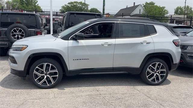 2025 Jeep Compass COMPASS LIMITED 4X4