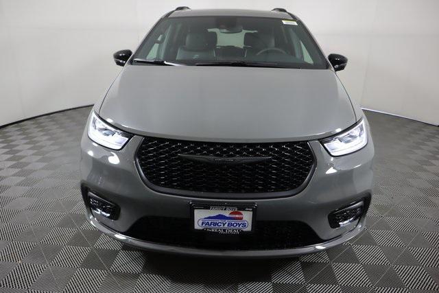 2025 Chrysler Pacifica Hybrid PACIFICA PLUG-IN HYBRID S APPEARANCE