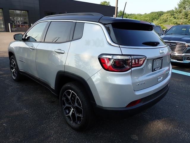 2025 Jeep Compass COMPASS LIMITED 4X4