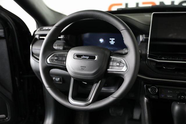 2025 Jeep Compass COMPASS LIMITED 4X4