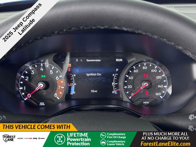 2025 Jeep Compass COMPASS LATITUDE 4X4