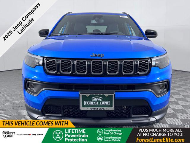 2025 Jeep Compass COMPASS LATITUDE 4X4