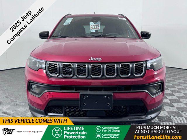 2025 Jeep Compass COMPASS LATITUDE 4X4