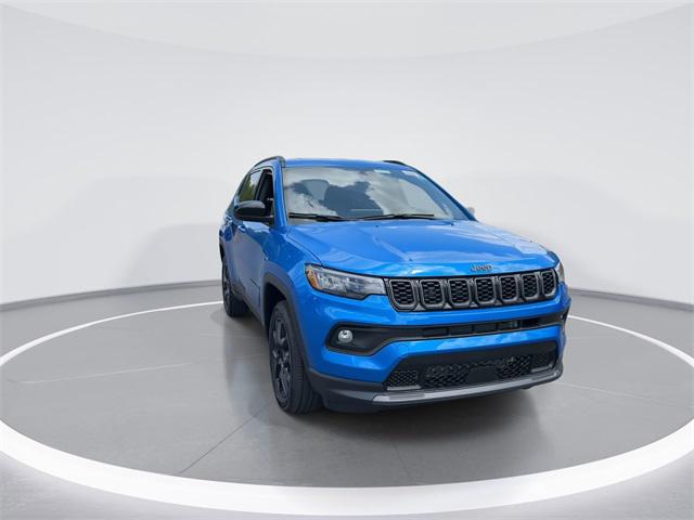 2025 Jeep Compass COMPASS LATITUDE 4X4