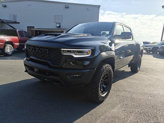2025 RAM Ram 1500 RAM 1500 RHO CREW CAB 4X4 57 BOX