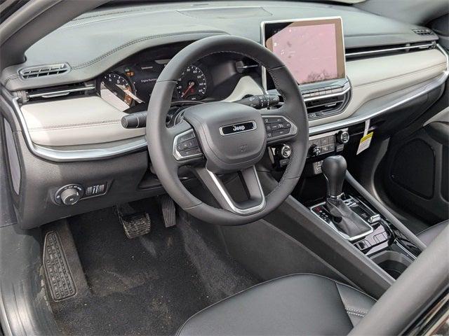 2025 Jeep Compass COMPASS LIMITED 4X4