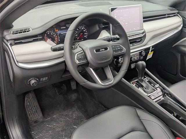 2025 Jeep Compass COMPASS LIMITED 4X4