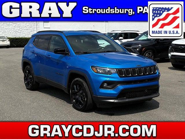 2025 Jeep Compass COMPASS LATITUDE 4X4
