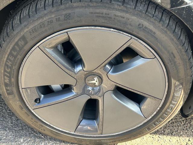 2022 Tesla Model 3 Long Range Dual Motor All-Wheel Drive