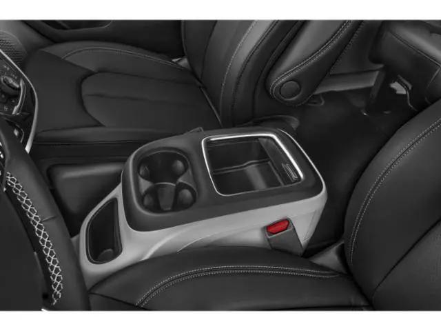 2023 Chrysler Pacifica Touring