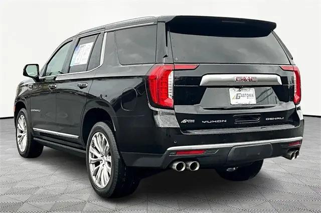 2022 GMC Yukon 4WD Denali
