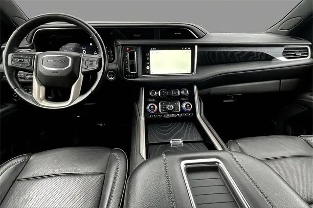 2022 GMC Yukon 4WD Denali