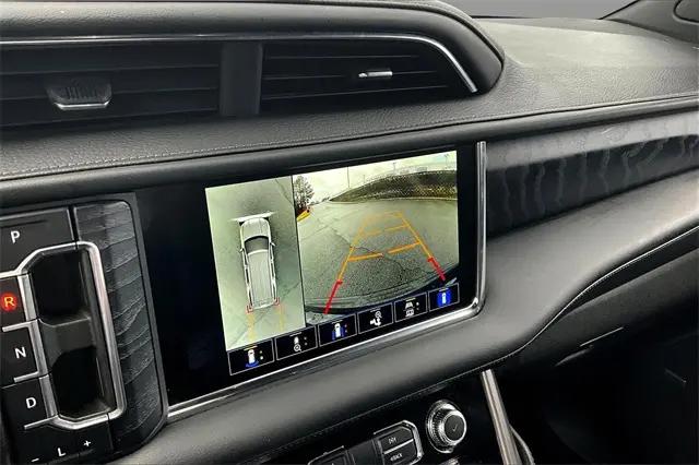 2022 GMC Yukon 4WD Denali