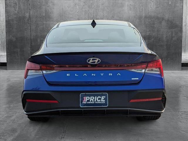 2025 Hyundai Elantra Hybrid SEL Sport