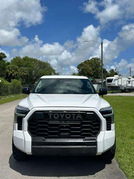 2022 Toyota Tundra SR5
