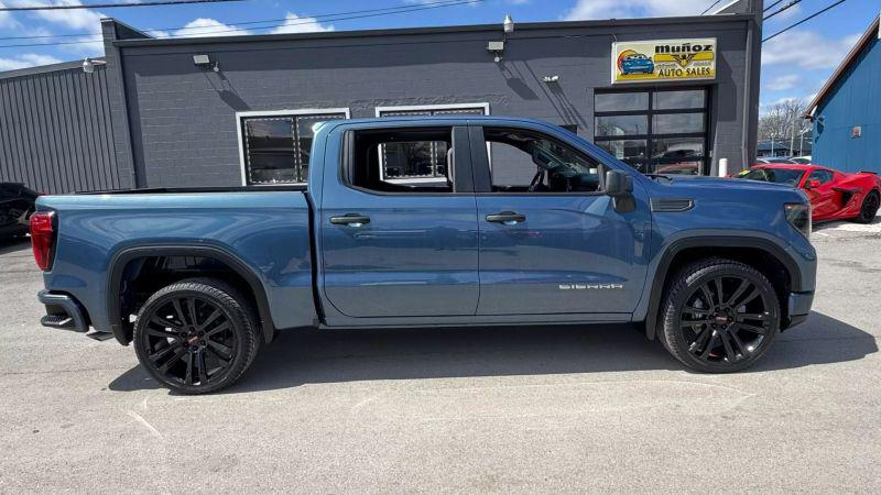 2024 GMC Sierra 1500 2WD Crew Cab Short Box Pro